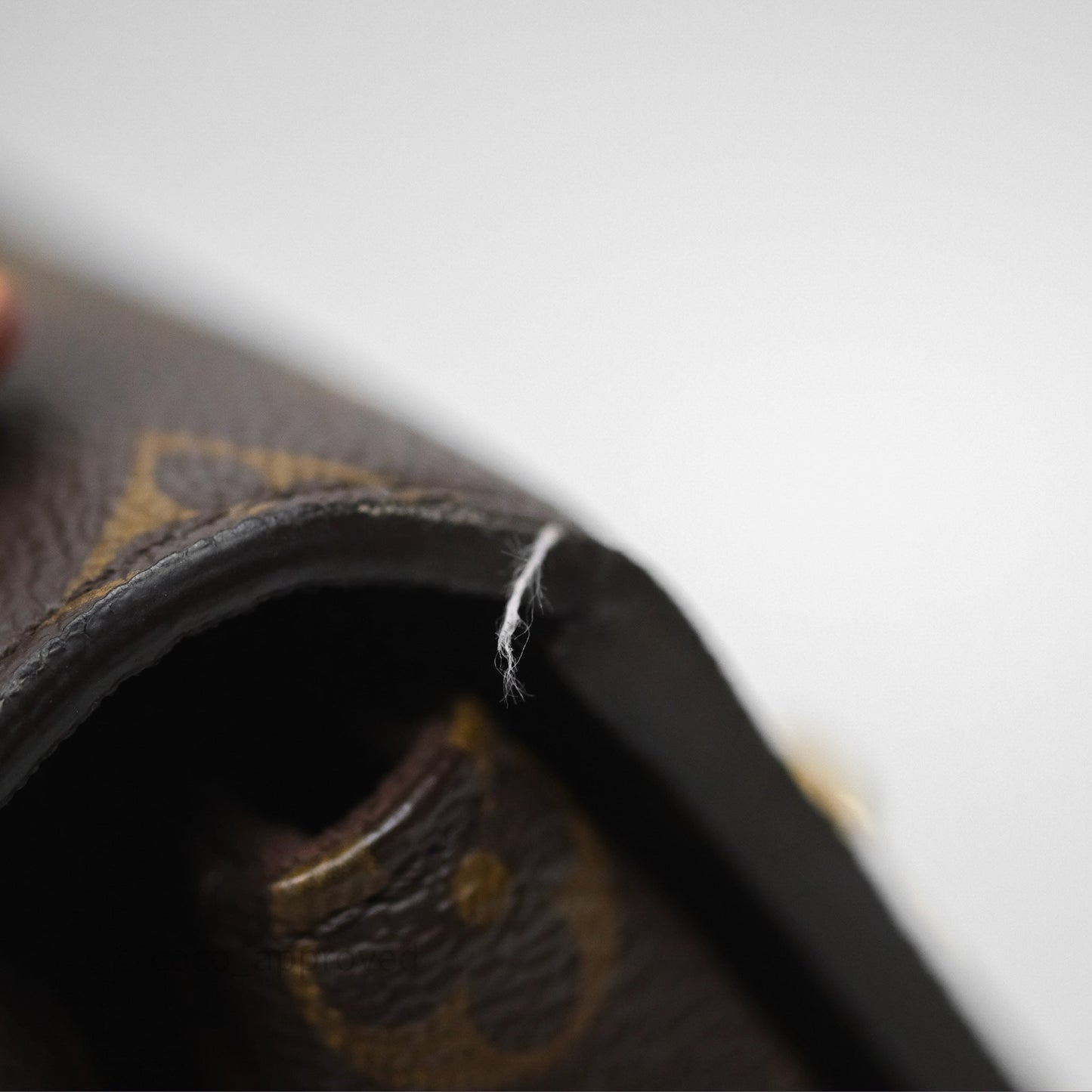 Louis Vuitton Pochette Metis Monogram Canvas