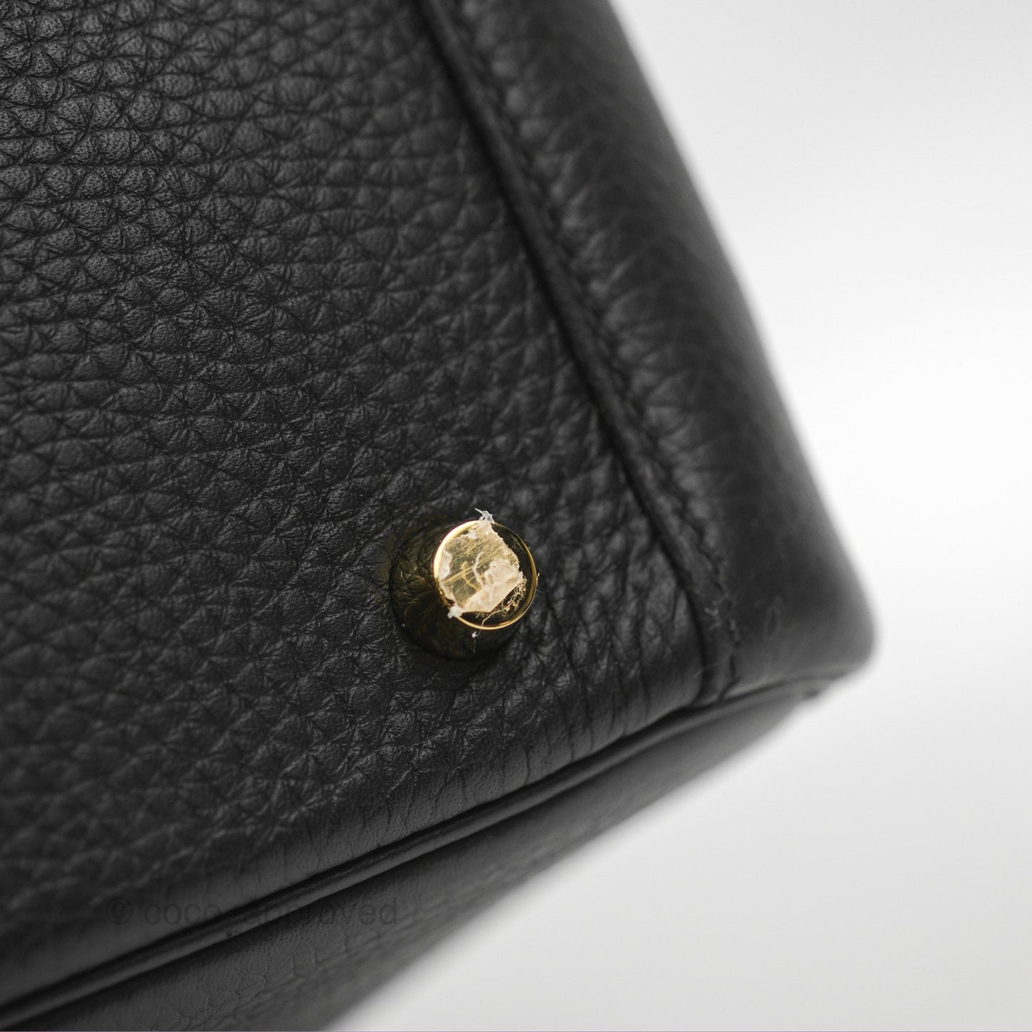 Hermès Lindy 26 Black Clemence Gold Hardware