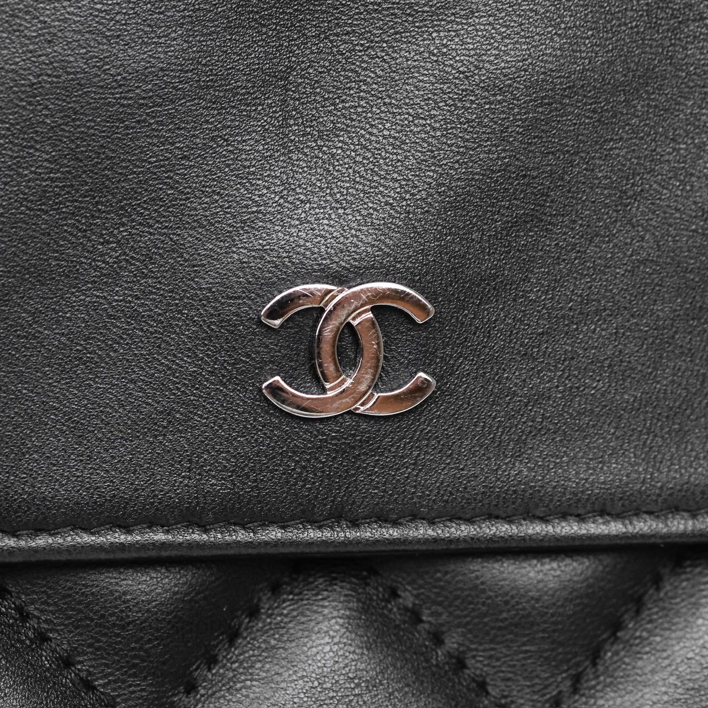 Chanel Flap O Case Clutch Black Lambskin Silver Hardware