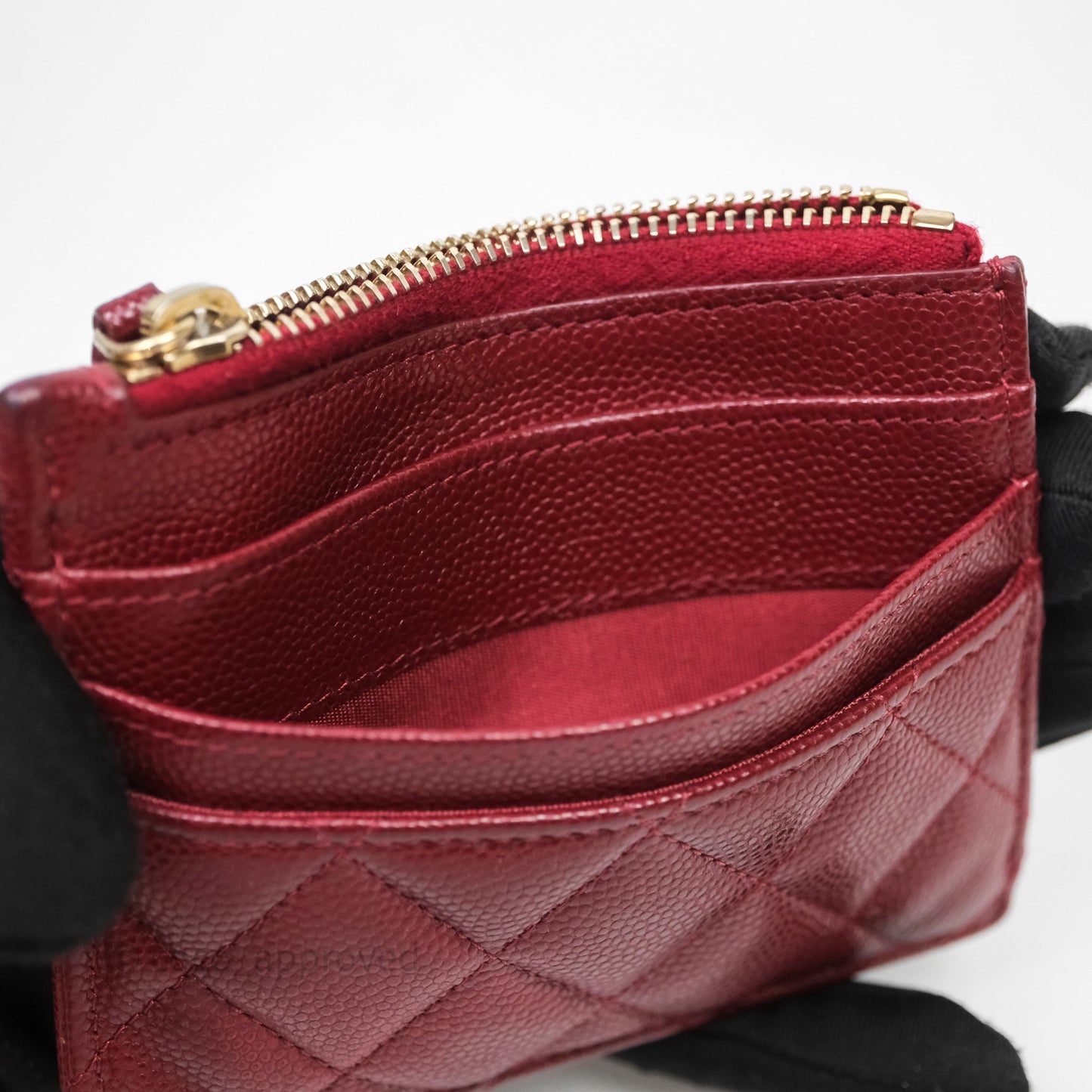 Chanel Classic Caviar Zipped Card Holder Burgundy Gold Hardware