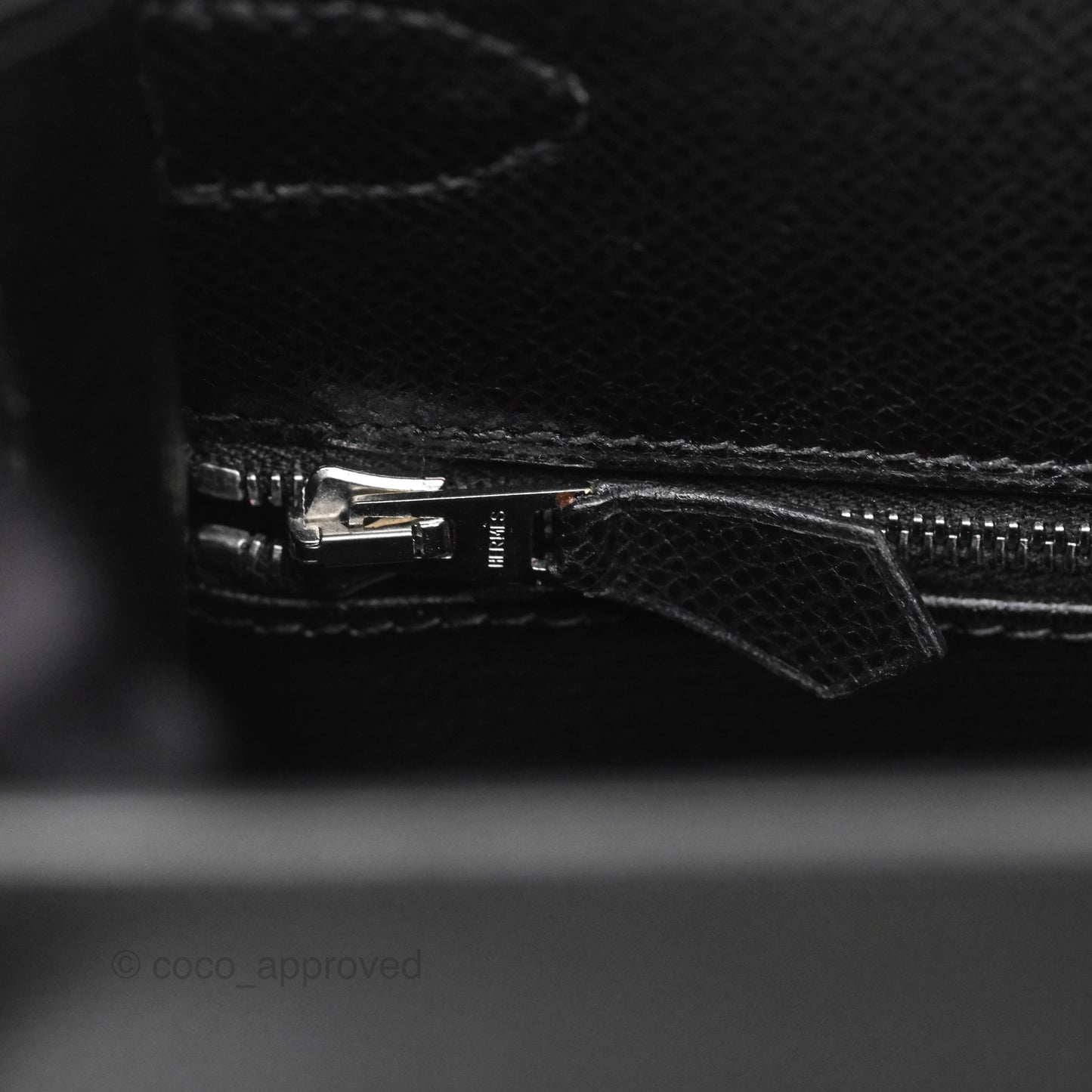 Hermès Vintage Kelly 28 Sellier Noir 89 Courchevel Palladium Hardware
