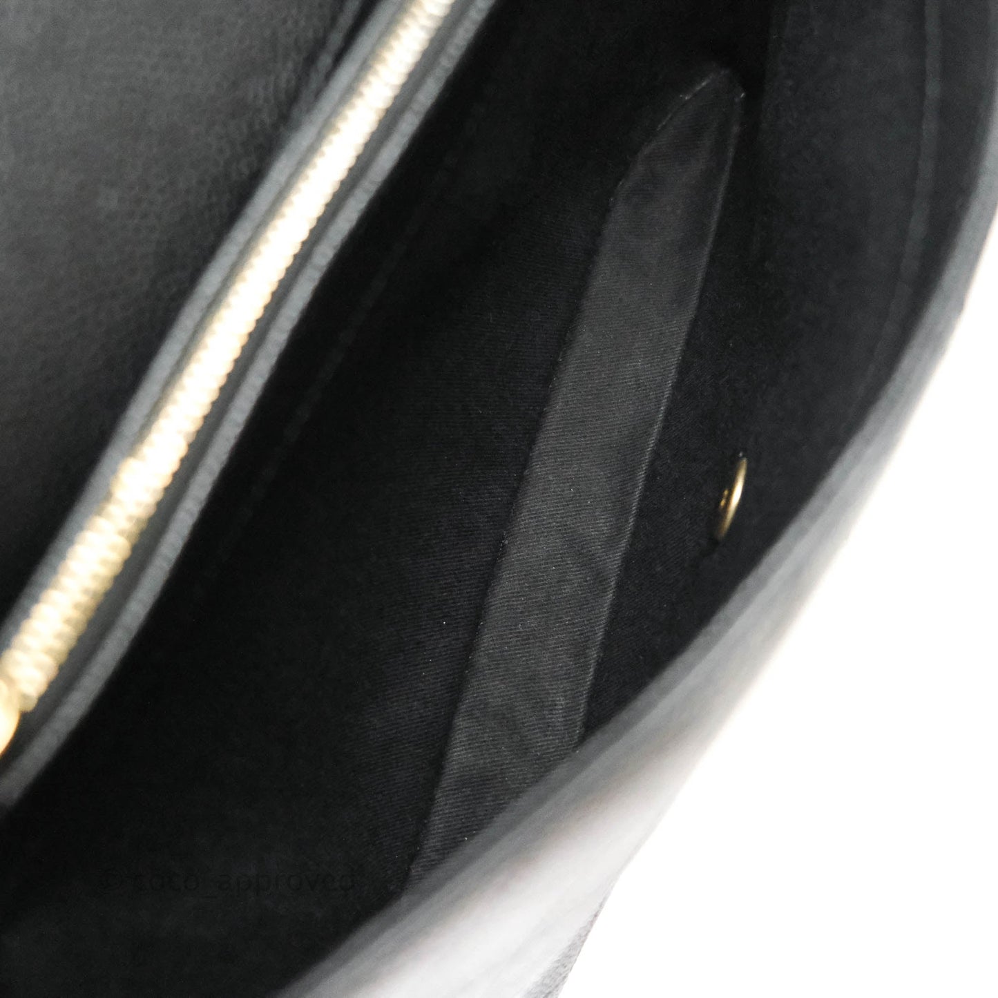 Chanel Chic Affinity Medium Grained Calfskin Black Aged Gold Hardware