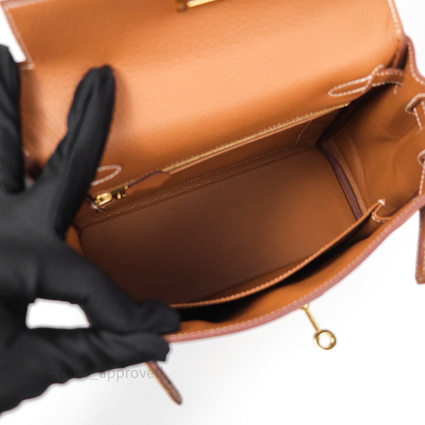 Hermès Retourne Kelly 25 Gold 37 Togo Gold Hardware