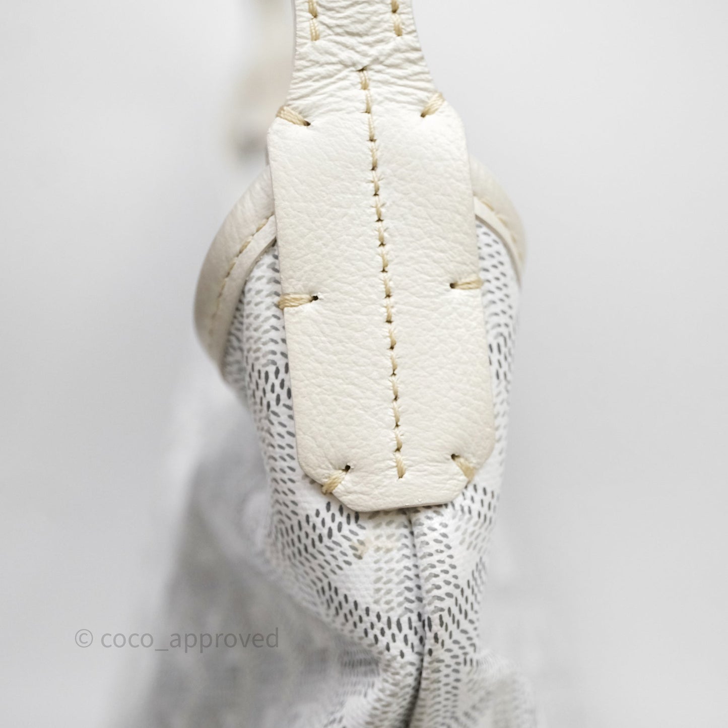 Goyard Bohème Hobo Bag PM White Goyardine Canvas