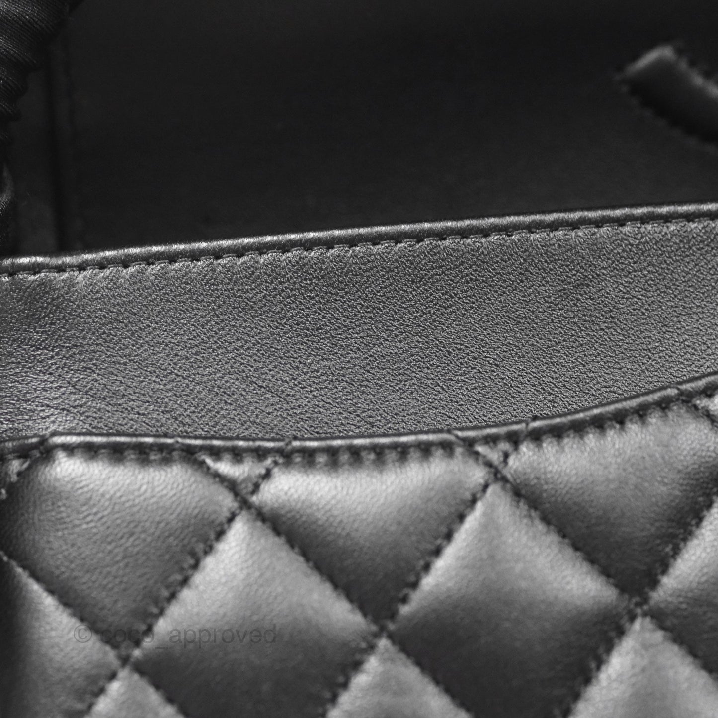 Chanel Classic M/L Medium Flap Quilted Black Lambskin Rose Gold Hardware