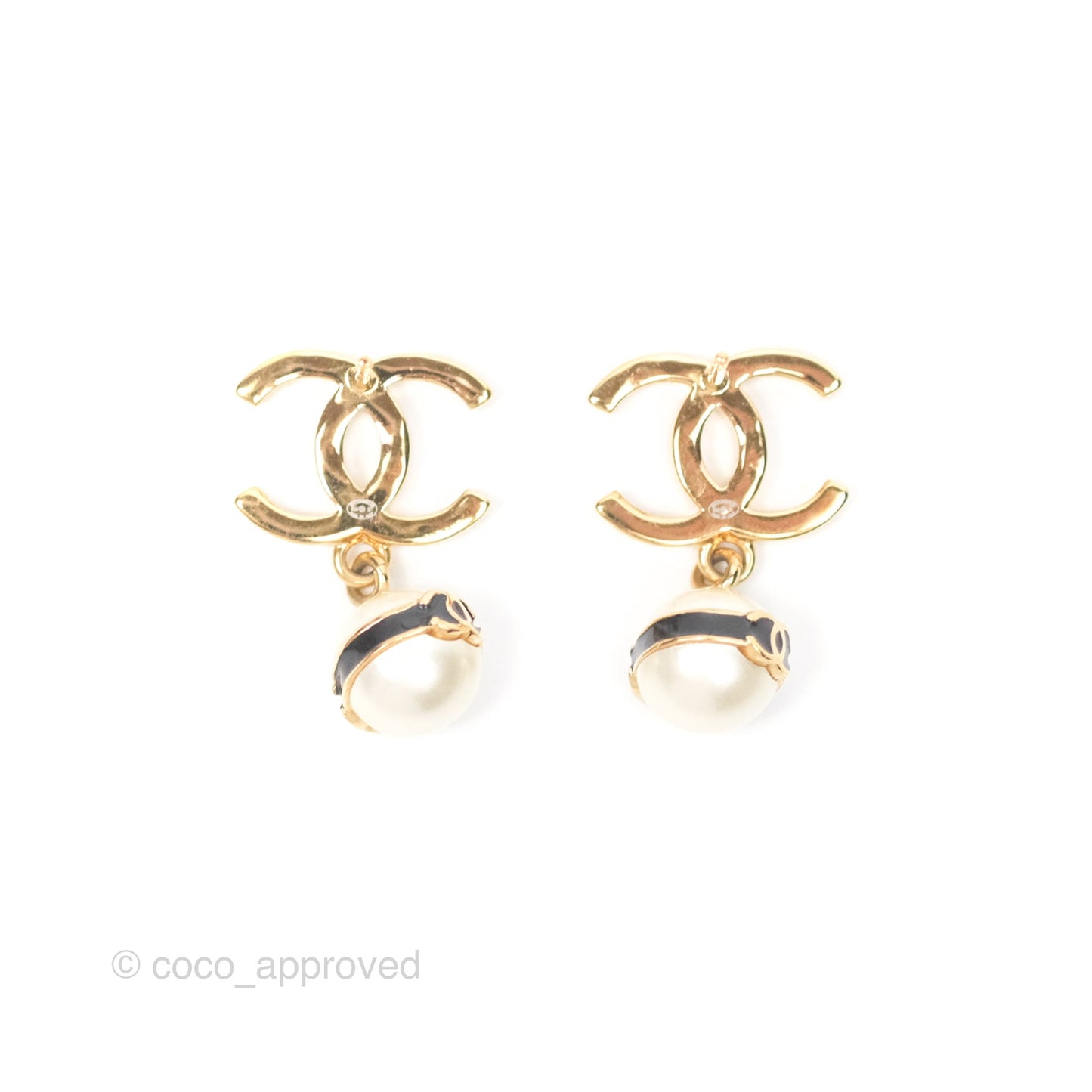 Chanel CC Pearl Earrings Gold Tone 24S