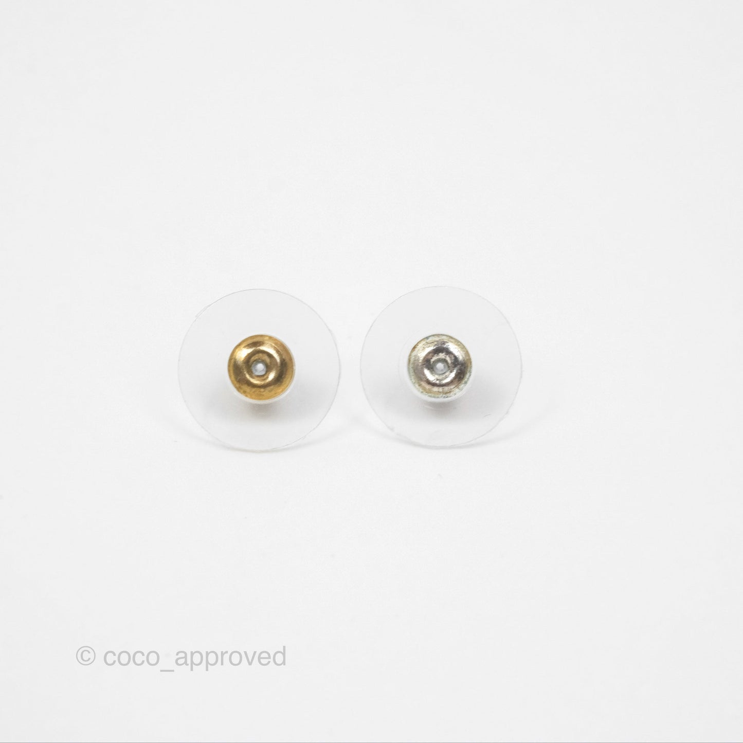 Chanel CC Pearl Heart Drop Earrings Gold Tone 22C
