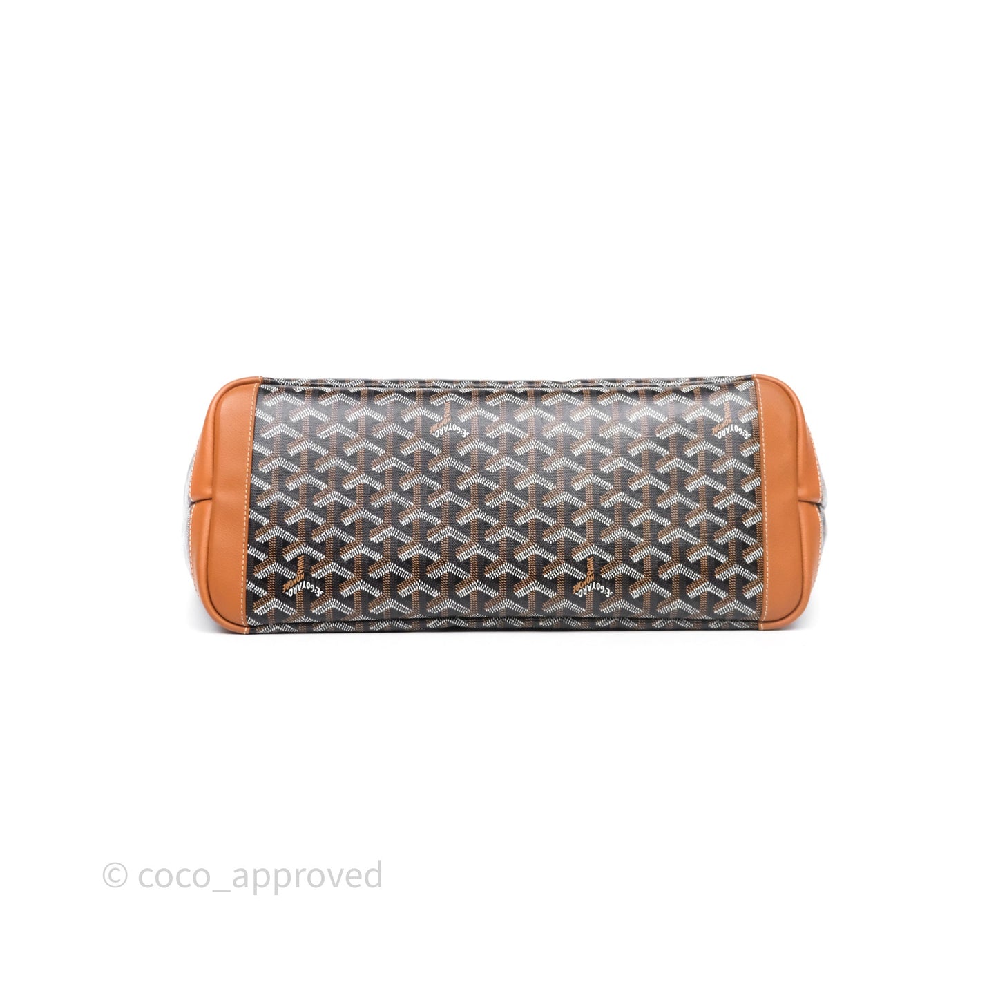 Goyard Artois Tote MM Goyardine Canvas⁣⁣⁣⁣⁣⁣⁣⁣⁣⁣⁣⁣⁣⁣⁣⁣⁣⁣⁣⁣ Tan/Black