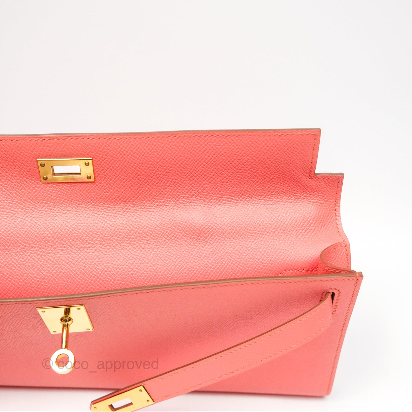 Hermes Kelly Cut Clutch Pochette Flamingo Epsom Gold Hardware