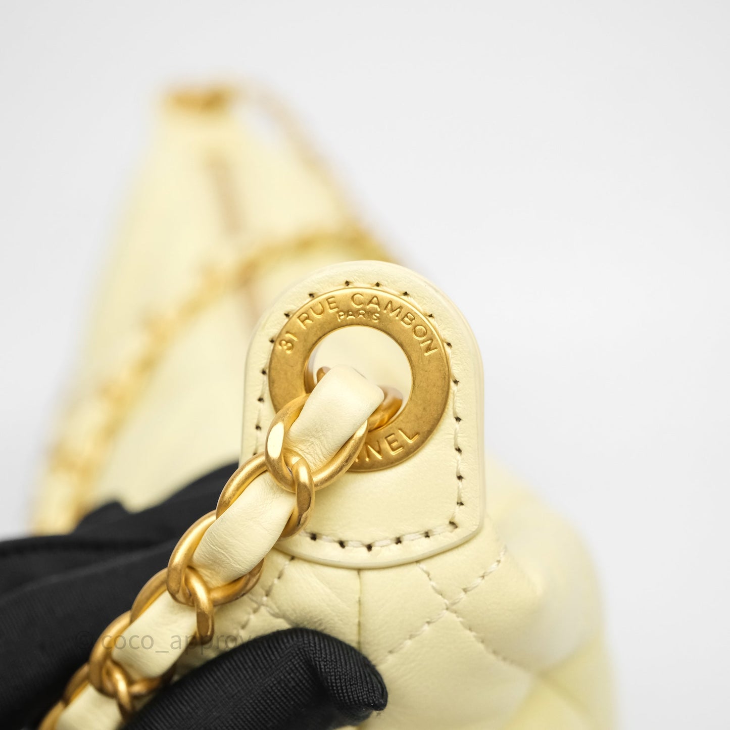 Chanel Large Hobo with Chain Light Yellow Lambskin Aged Gold Hardware 25S