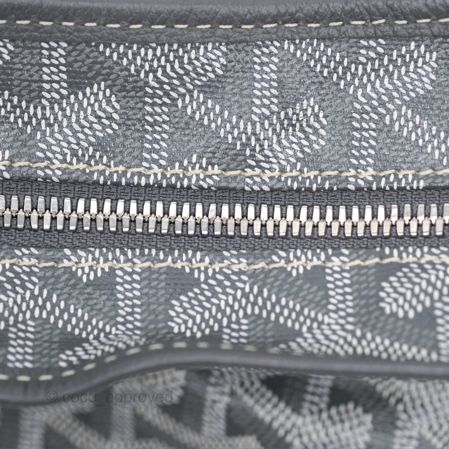 Goyard Bohème Hobo Bag Grey Goyardine Canvas