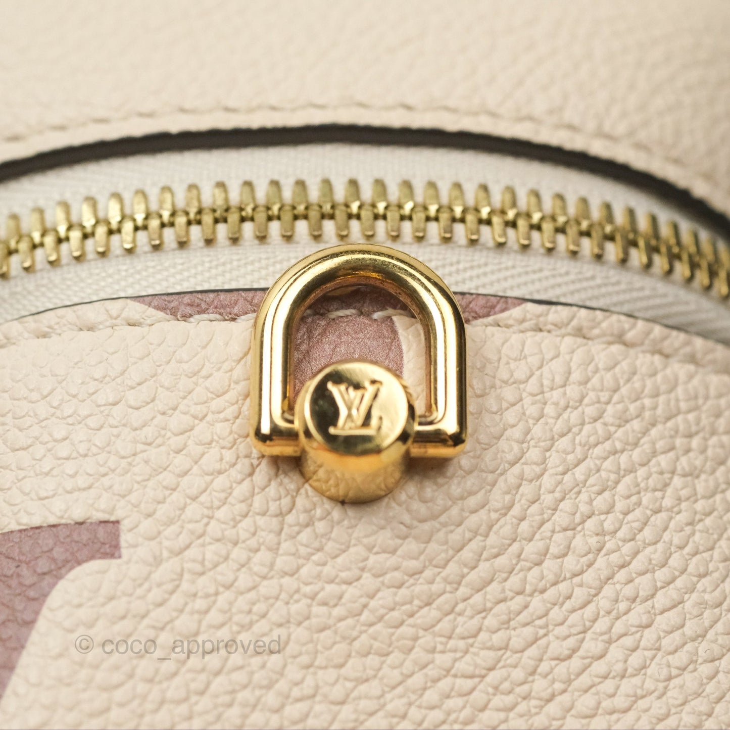 Louis Vuitton Vanity PM Empreinte Monogram Giant Creme/Bois de Rose