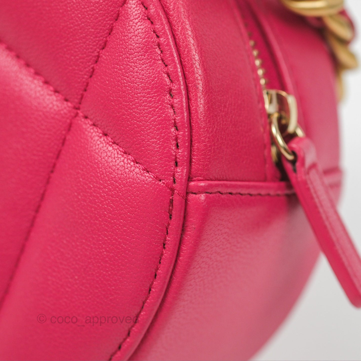 Chanel 19 Round Clutch With Chain Dark Pink Mixed Hardware
