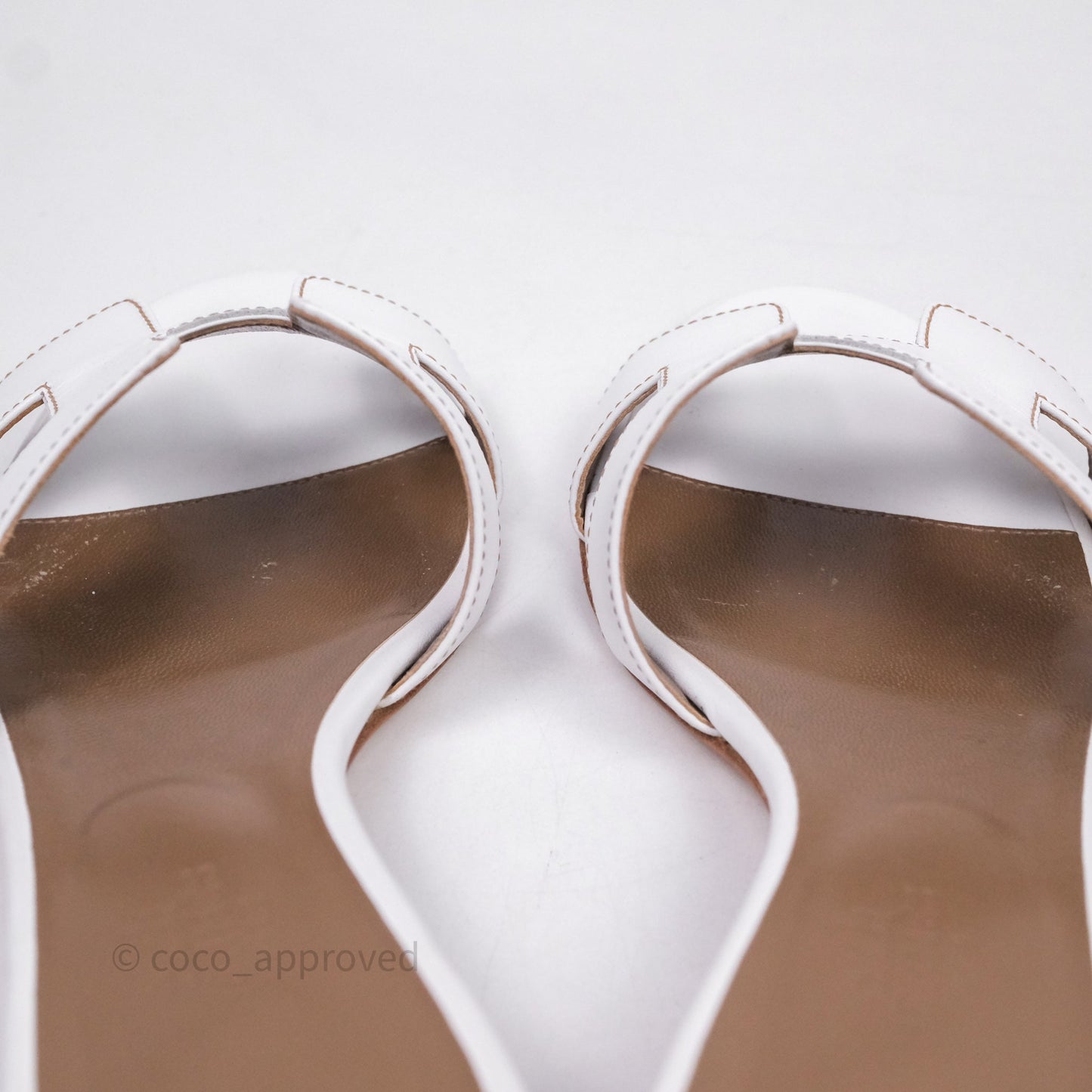 Hermes Oasis Sandal in White Size 37