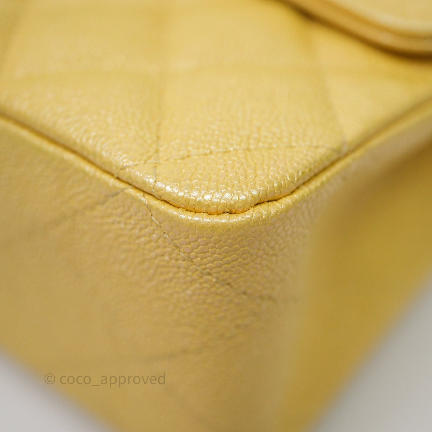Chanel Classic M/L Medium Flap Quilted Iridescent Yellow Caviar Gold Hardware