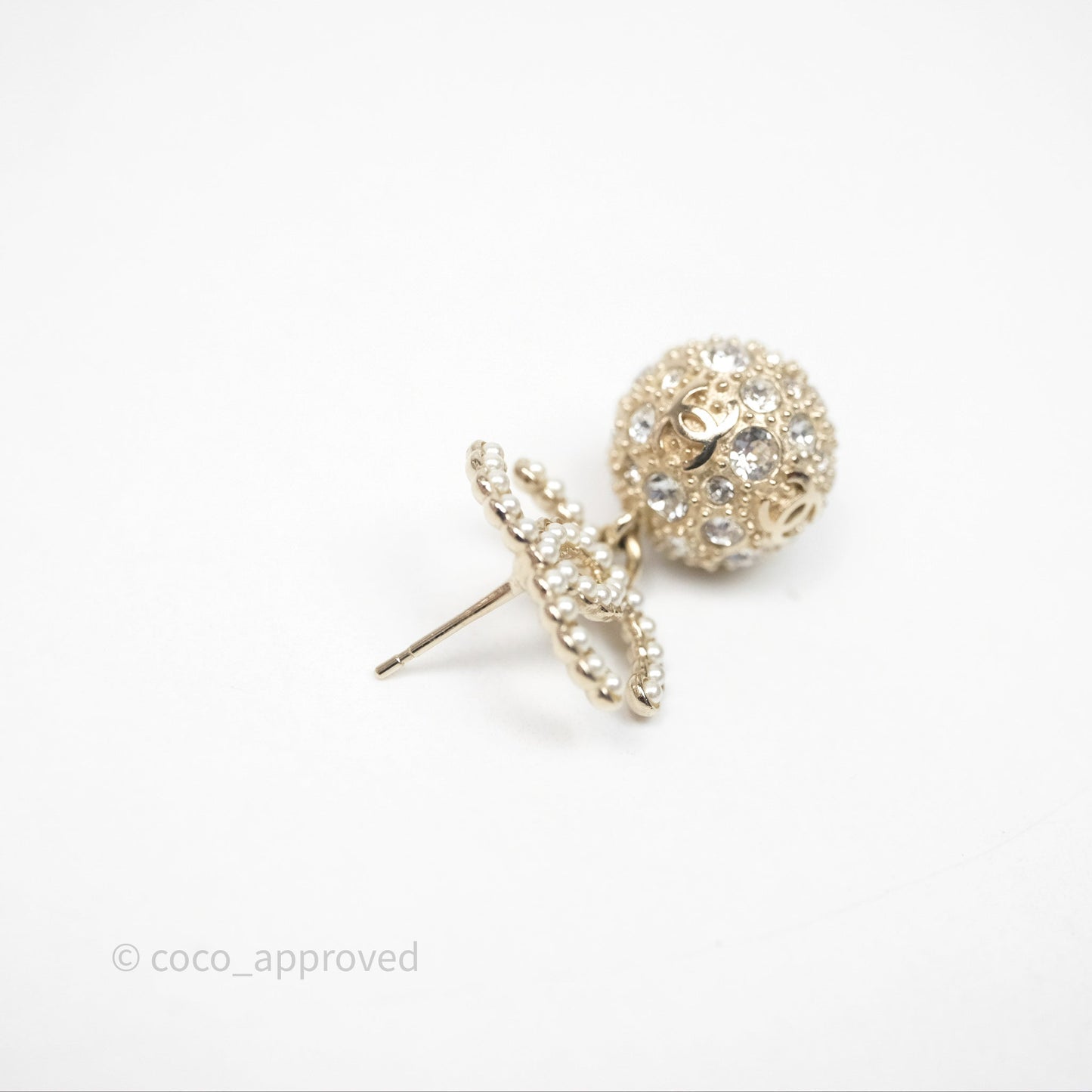 Chanel Crystal Pearl CC Drop Earrings Gold Tone Pearly White 21K
