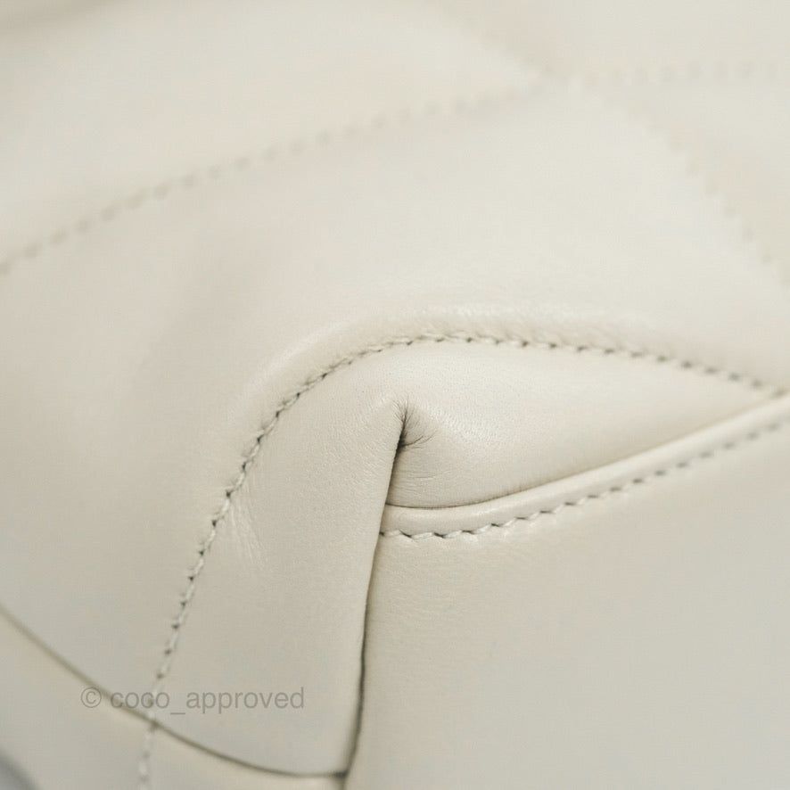 Saint Laurent Puffer Toy Bag Blanc Vintage Lambskin Silver Hardware
