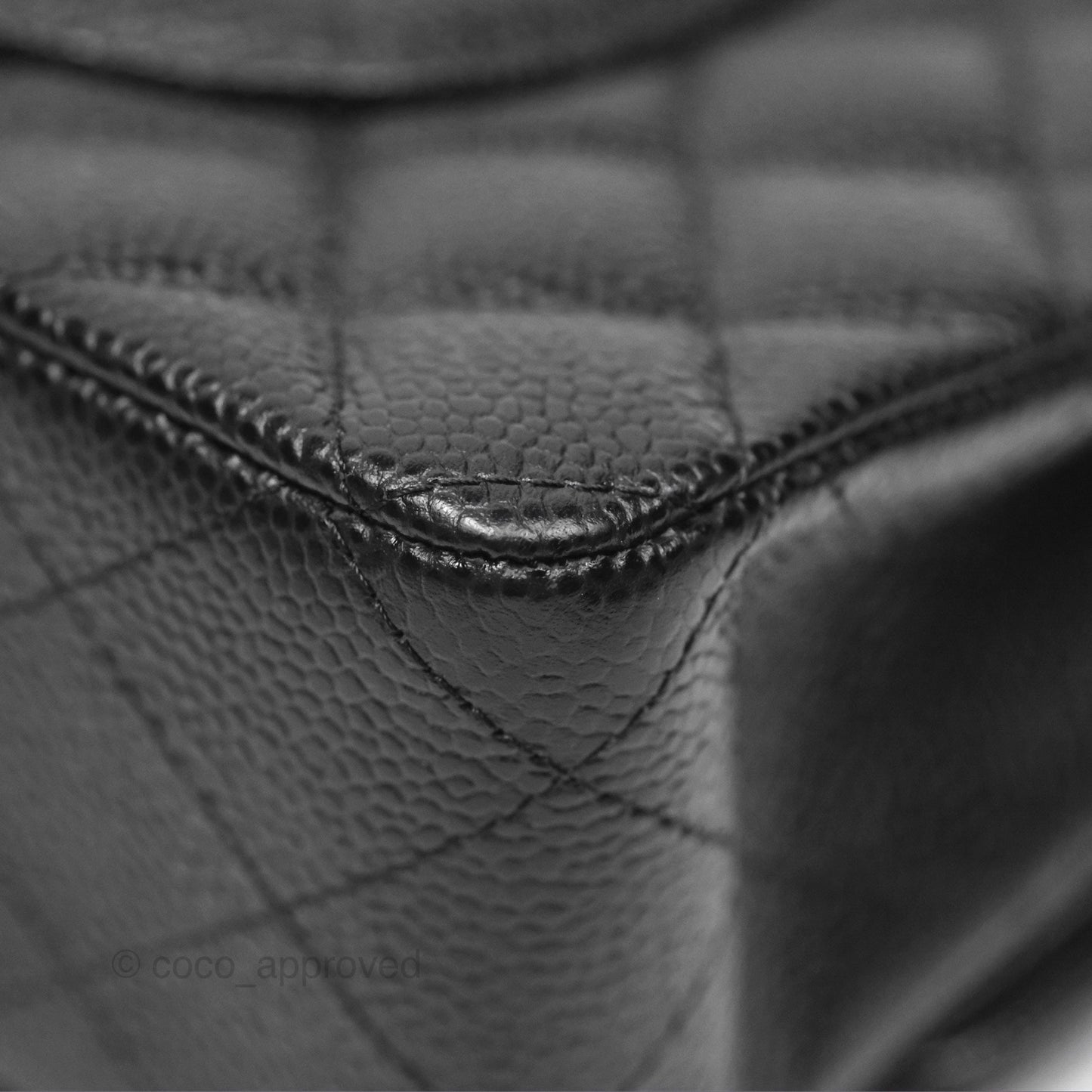 Chanel Classic M/L Medium Flap Quilted Black Caviar Silver Hardware