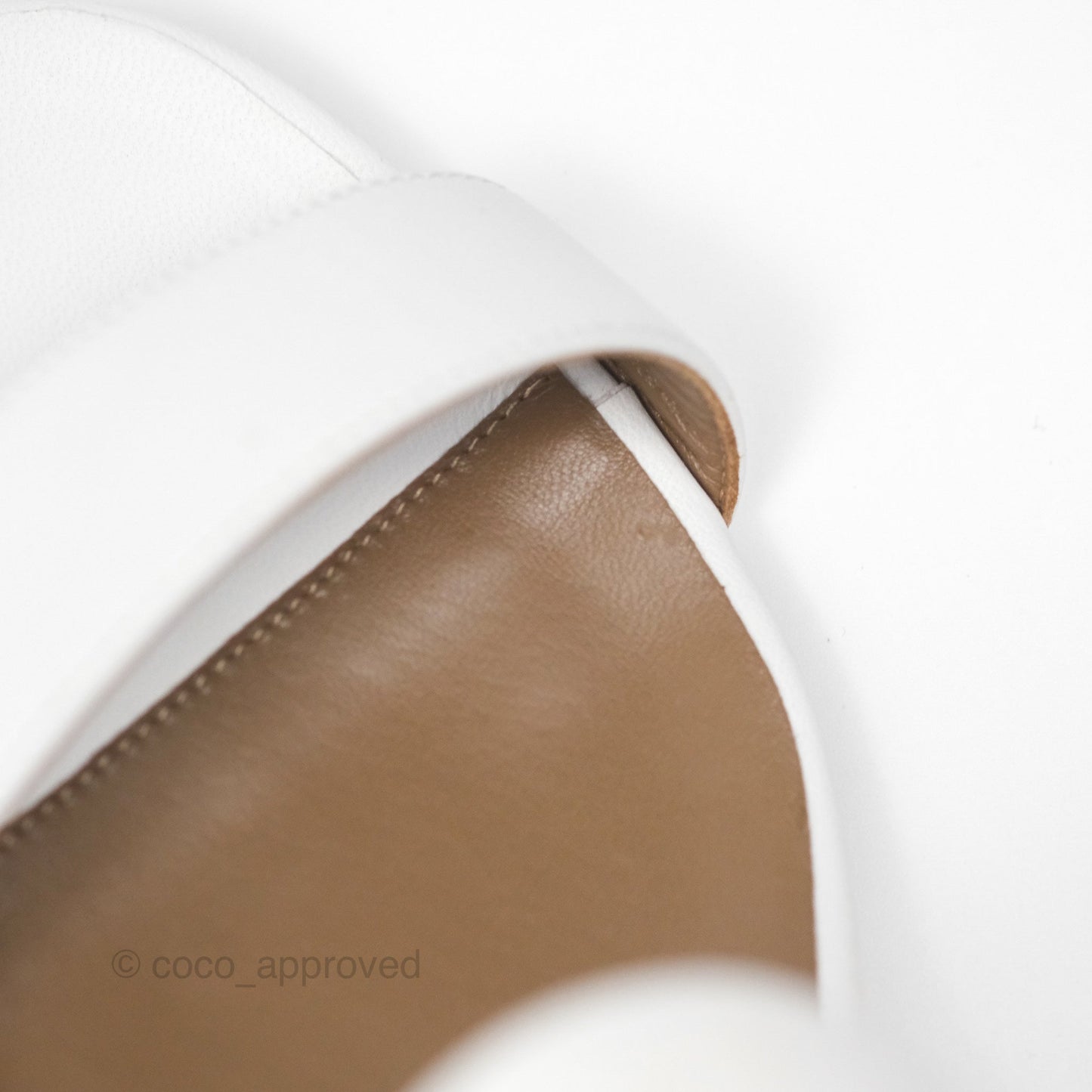 Hermès Bikini Sandals in White Size 38.5
