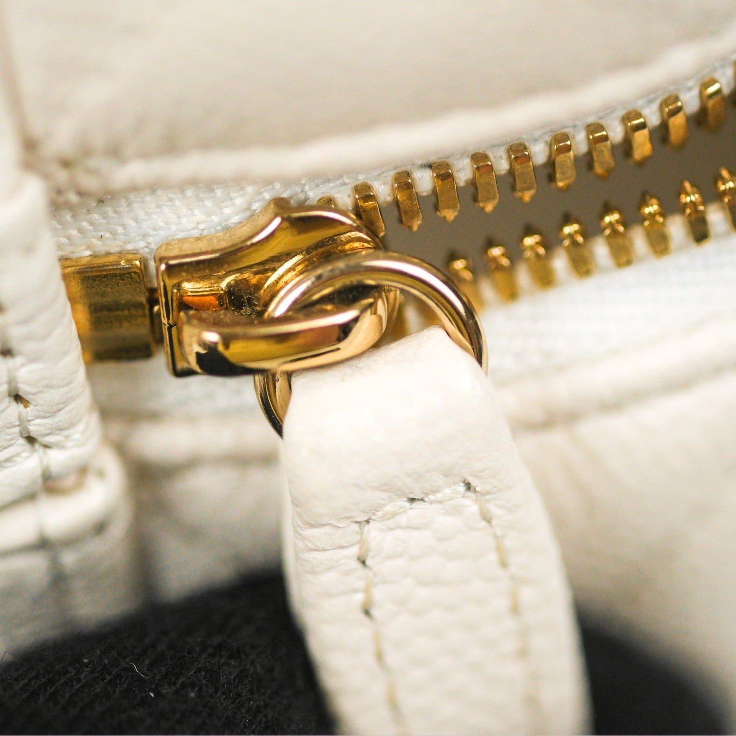 Chanel Quilted Top Handle Vanity Case White Caviar Gold Hardware