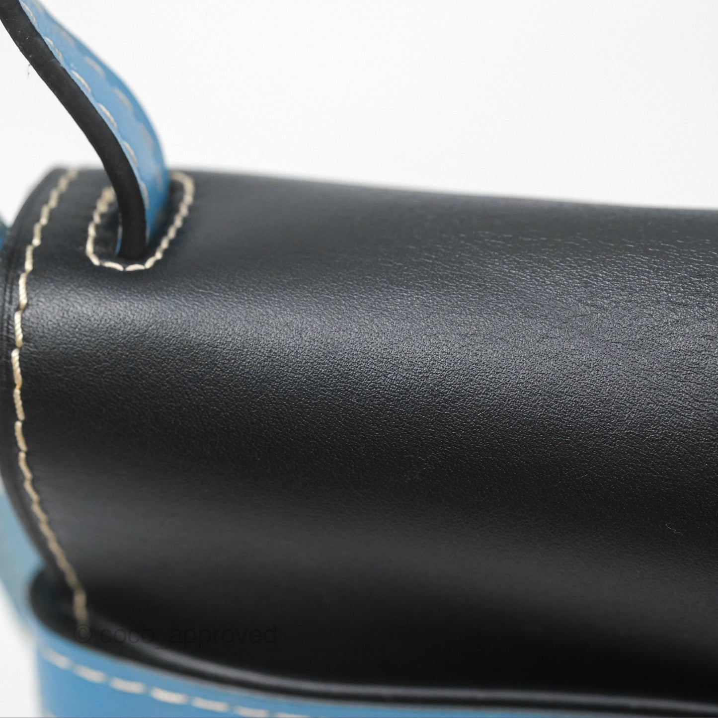 Loewe Small Gate Bag Smooth Calfskin in Black and Blue