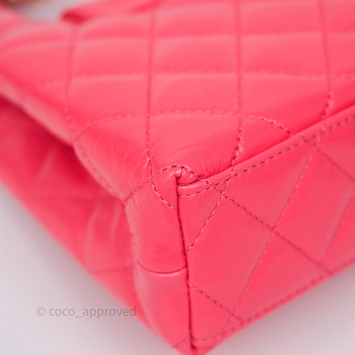 Chanel Kelly Bag Pink Shiny Calfskin Aged Gold Hardware