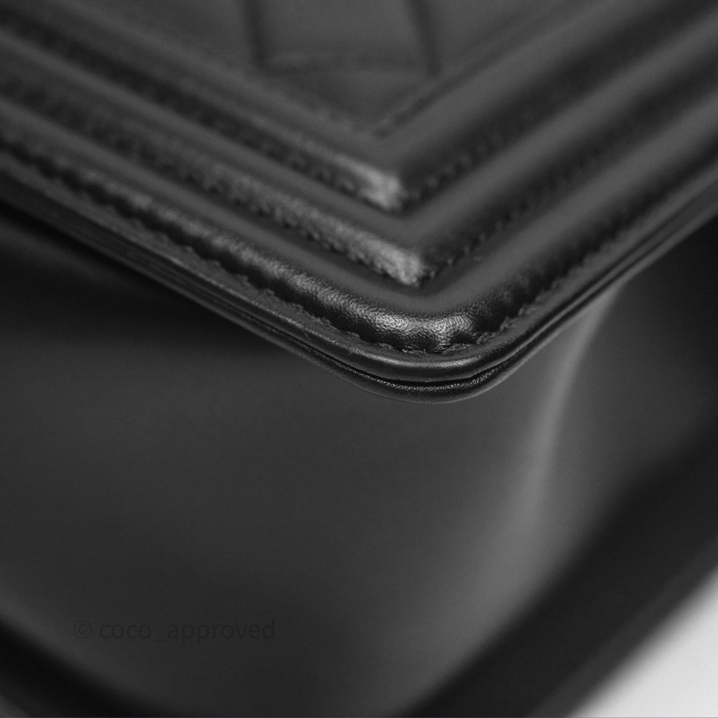 Chanel Quilted Medium Boy Black Calfskin Ruthenium Hardware