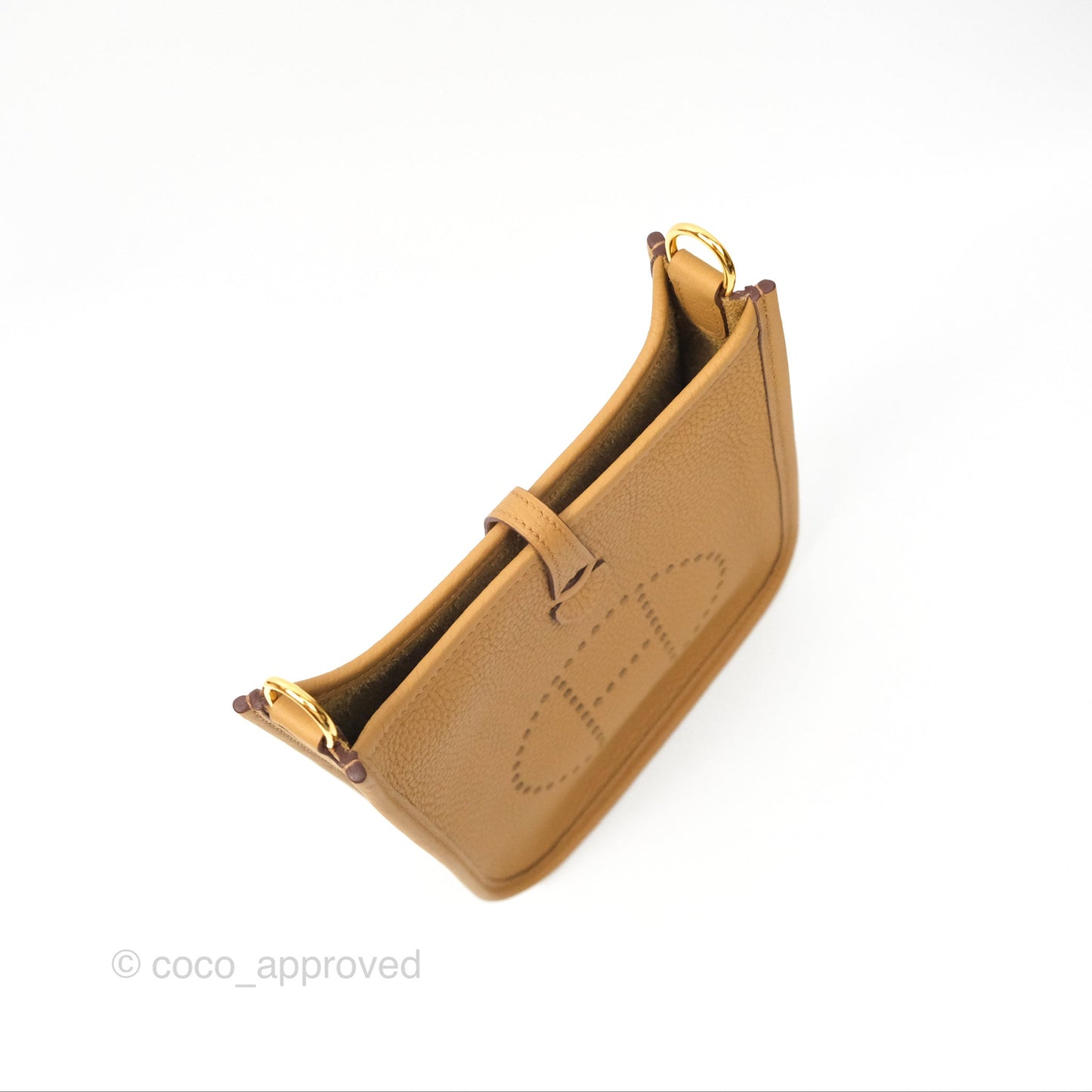 Hermès Mini Evelyne 16 Biscuit 48 Camel Clemence Gold Hardware