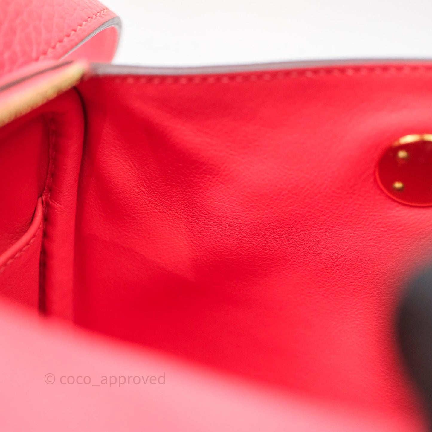 Hermès Mini Lindy 0E Rose Texas Clemence Gold Hardware