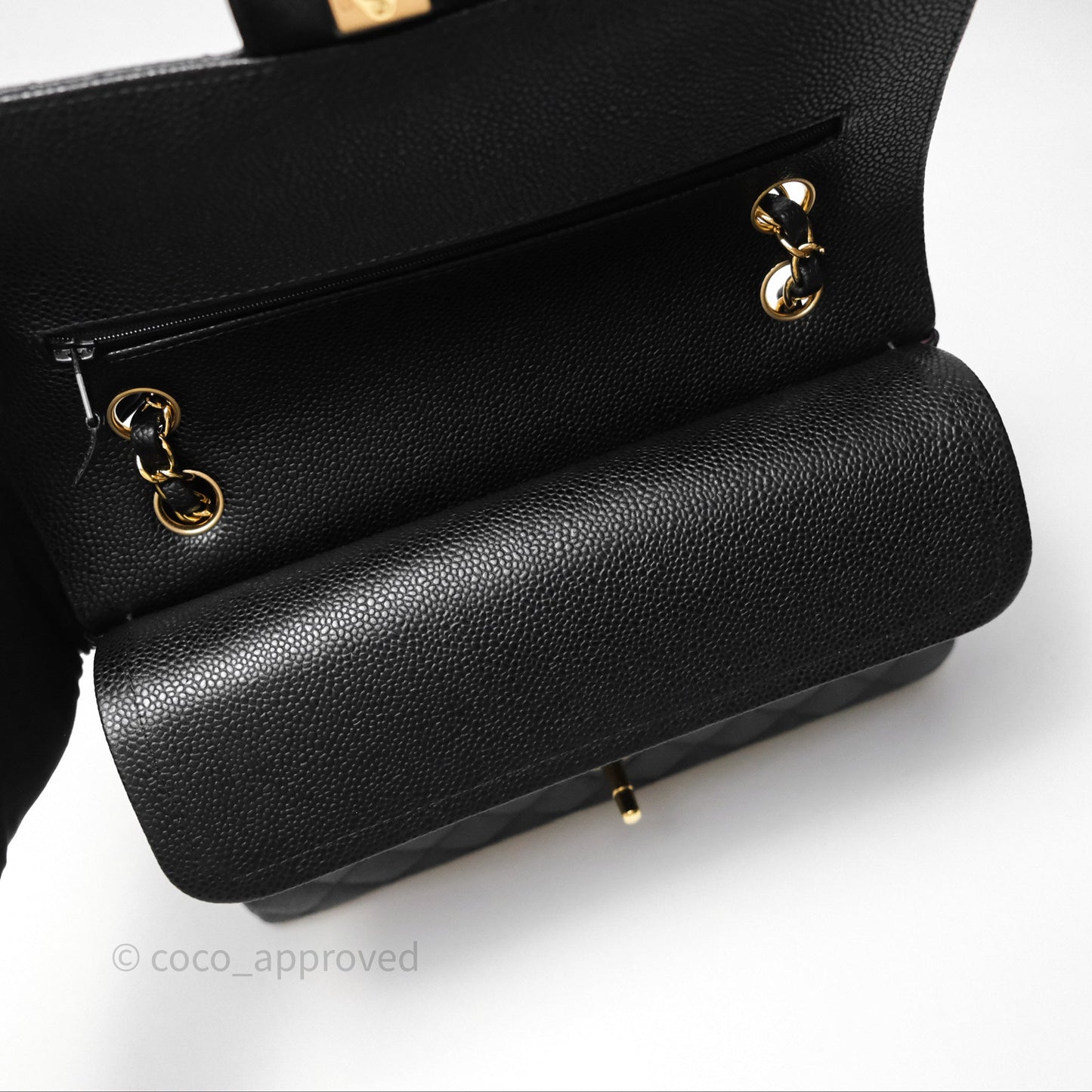 Chanel M/L Medium Classic Flap Quilted Black Caviar Gold Hardware
