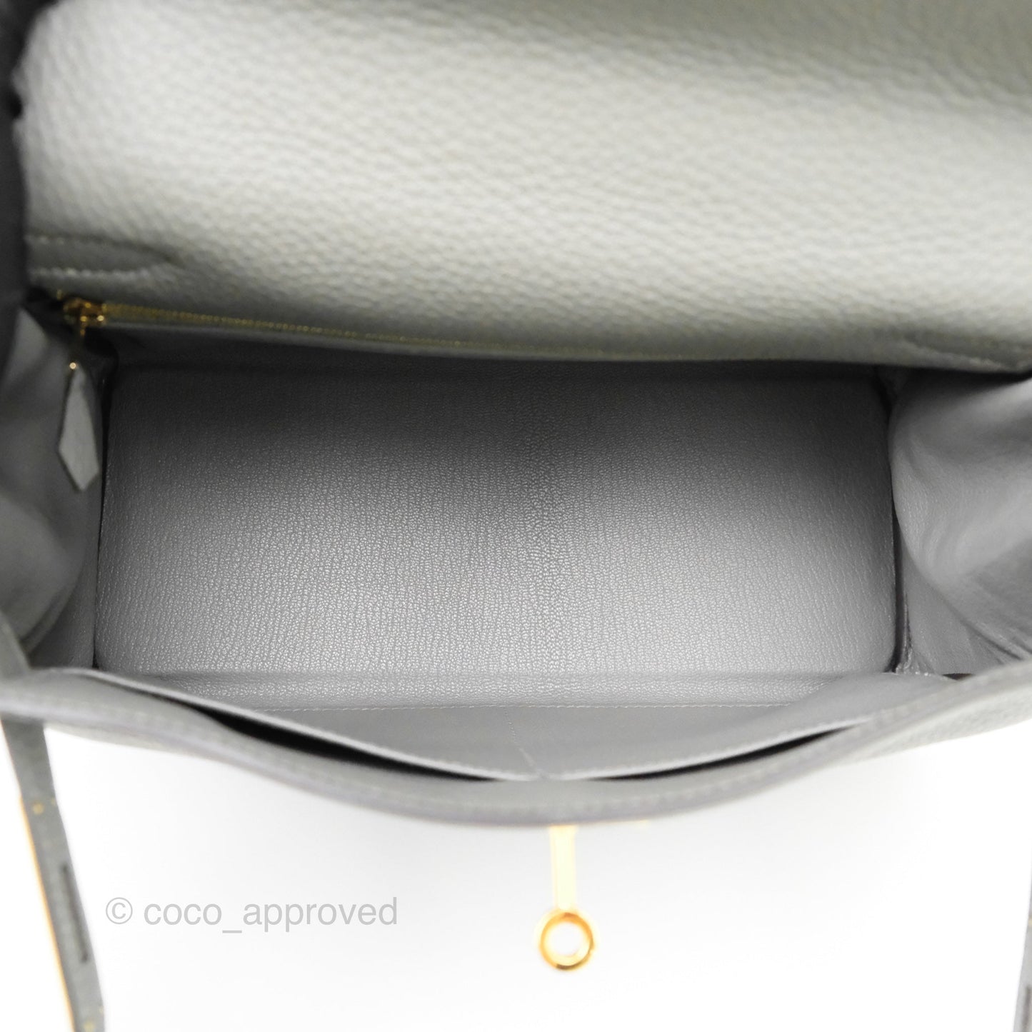 Hermès Kelly 28 Retourne Gris Meyer 0L Clemence Gold Hardware