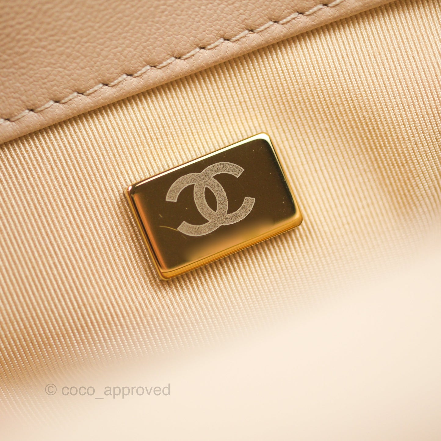 Chanel 19 Small Beige Lambskin Mixed Hardware