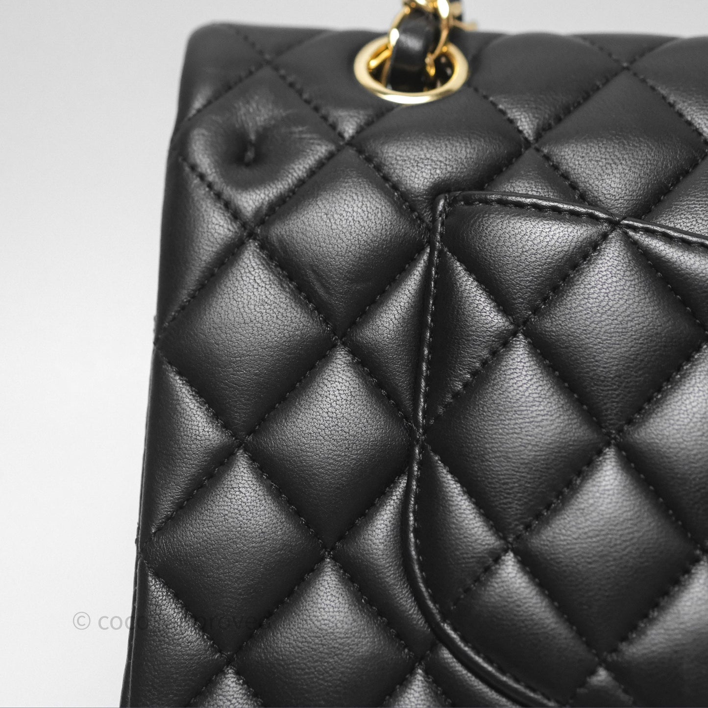 Chanel Classic M/L Medium Flap Quilted Black Lambskin Gold Hardware