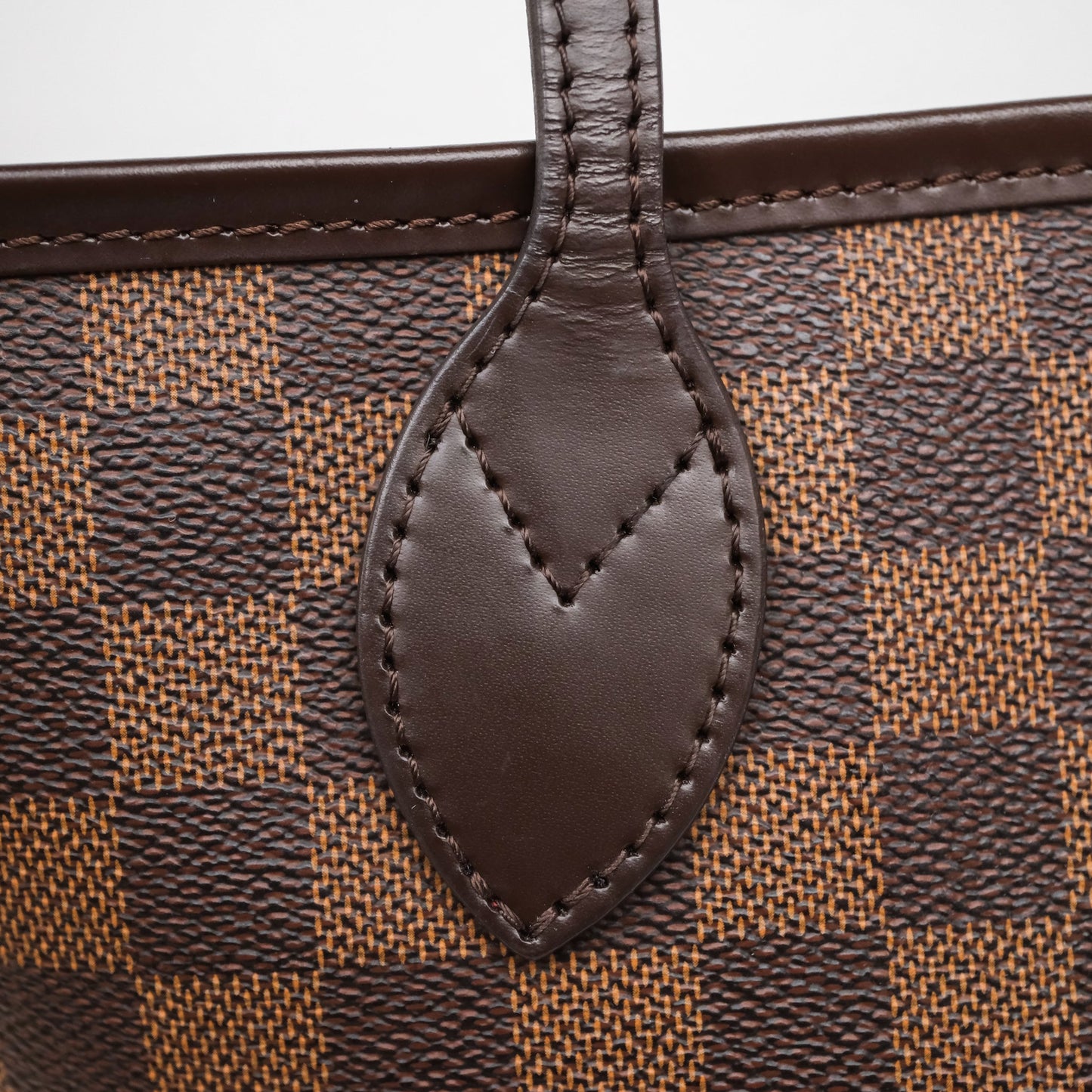 Louis Vuitton Neverfull MM Tote Bag Damier Ebene Canvas