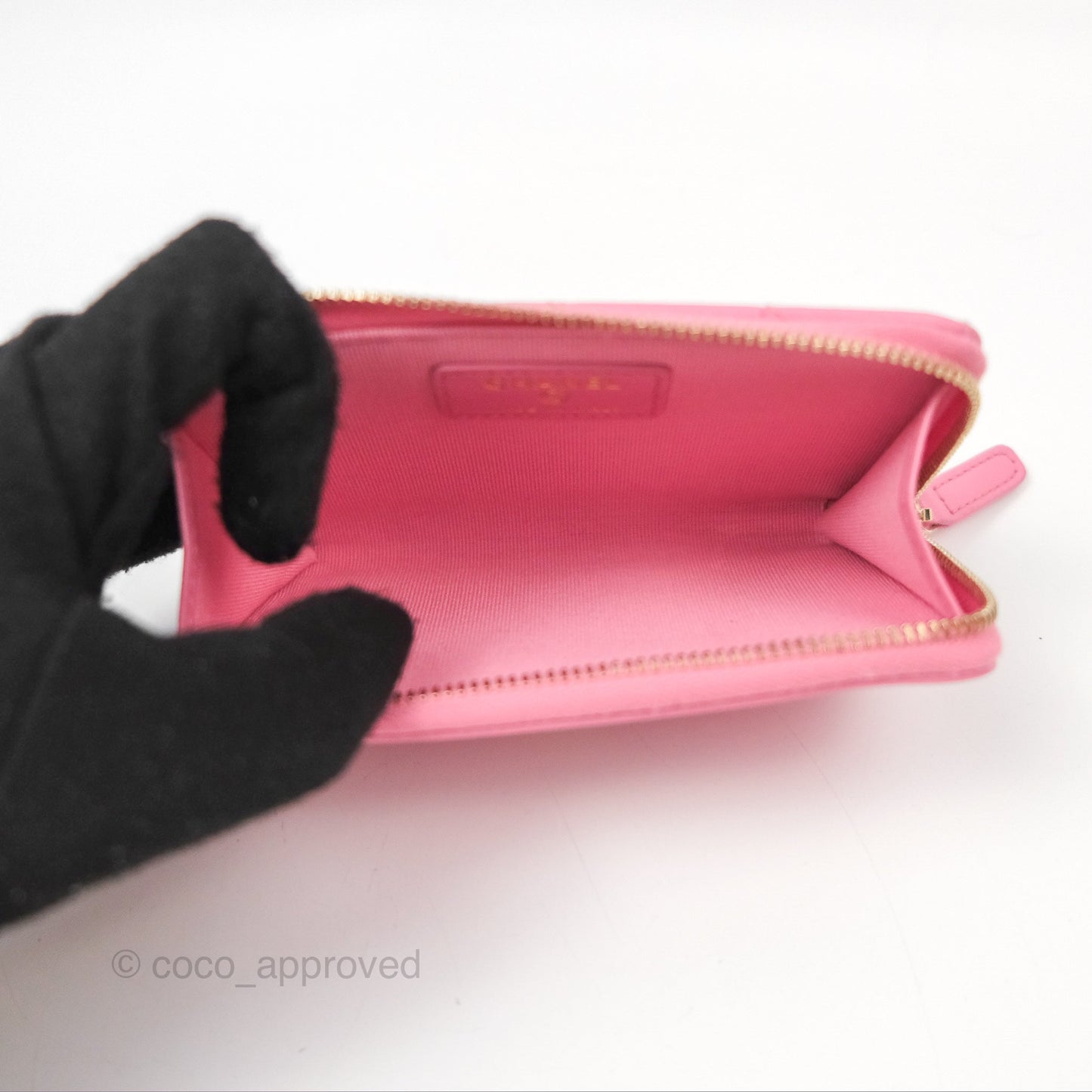 Chanel Quilted Zip Card Holder Pink Lambskin Gold Hardware 23S