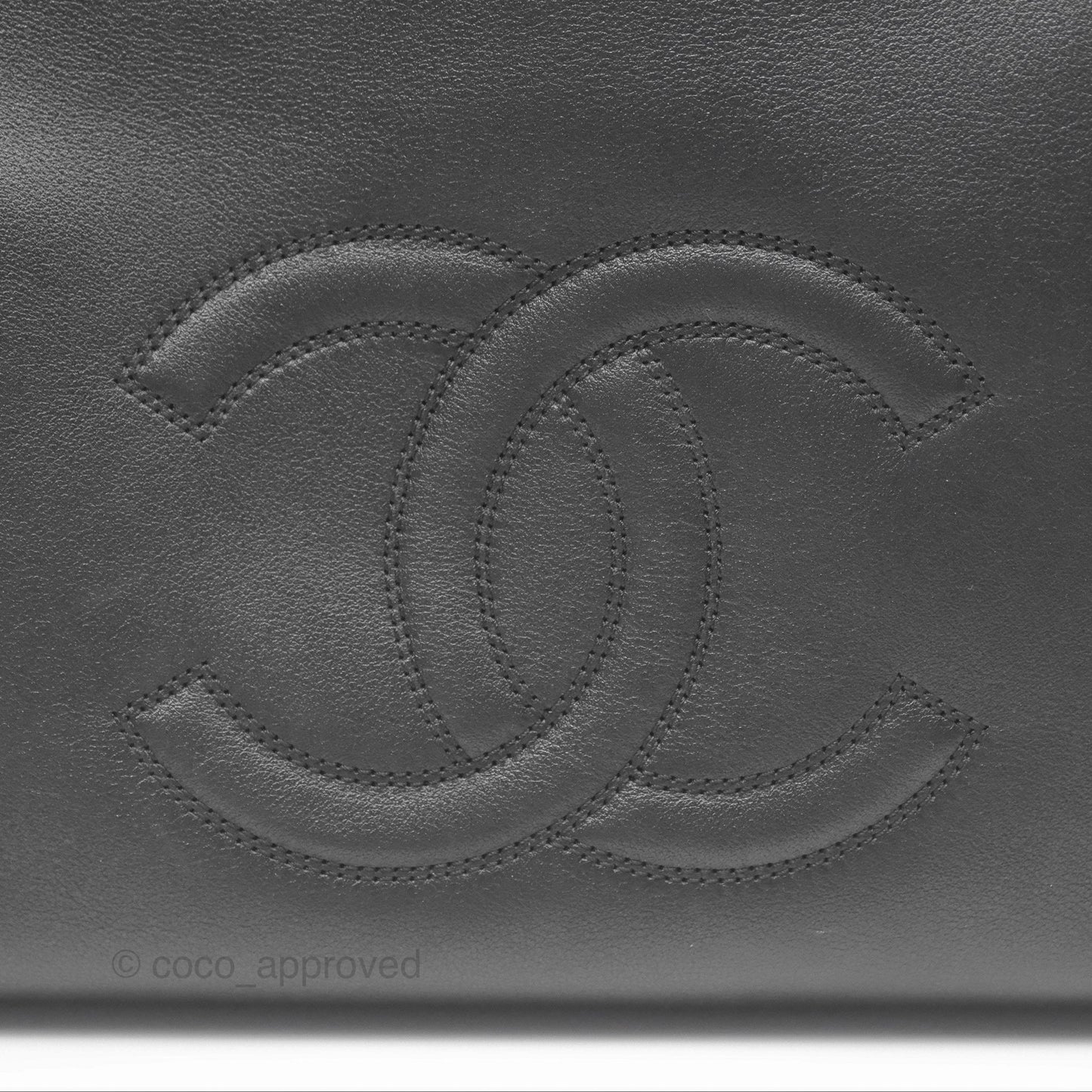 Chanel CC Zipped Shopping Tote Calfskin Gold Hardware