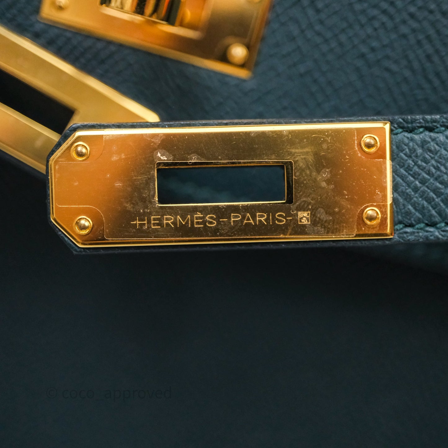 Hermès Kelly 28 6O Vert Cyprès Epsom Gold Hardware