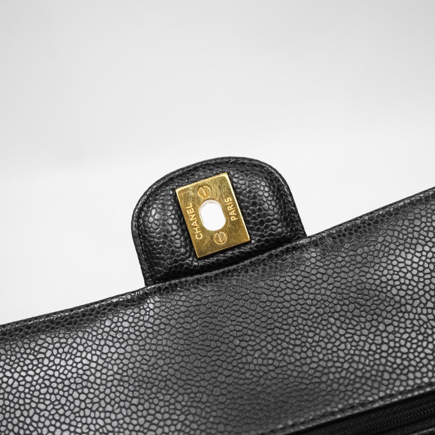 Chanel Classic M/L Medium Flap Quilted Black Caviar Gold Hardware