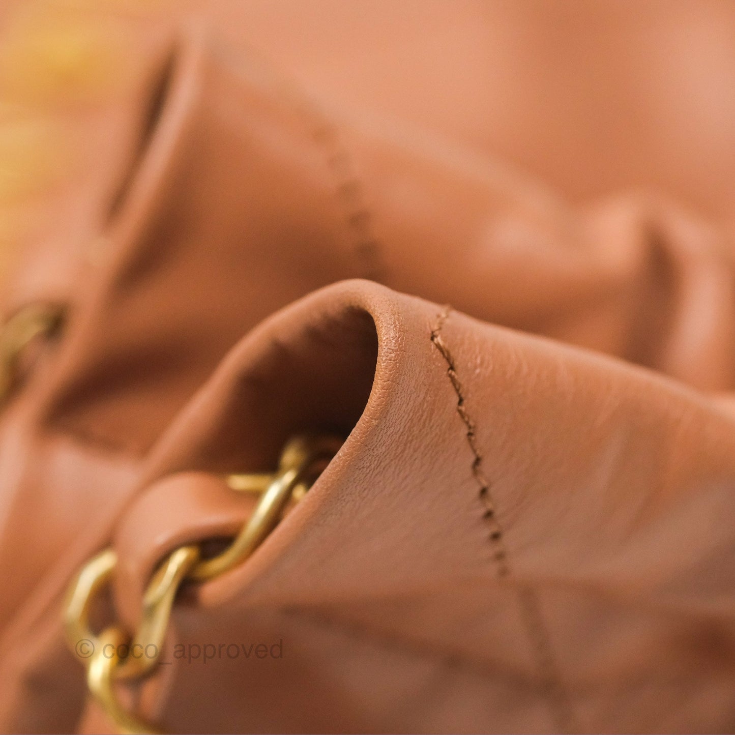 Chanel 22 Medium Caramel Beige Shiny Calfskin Aged Gold Hardware