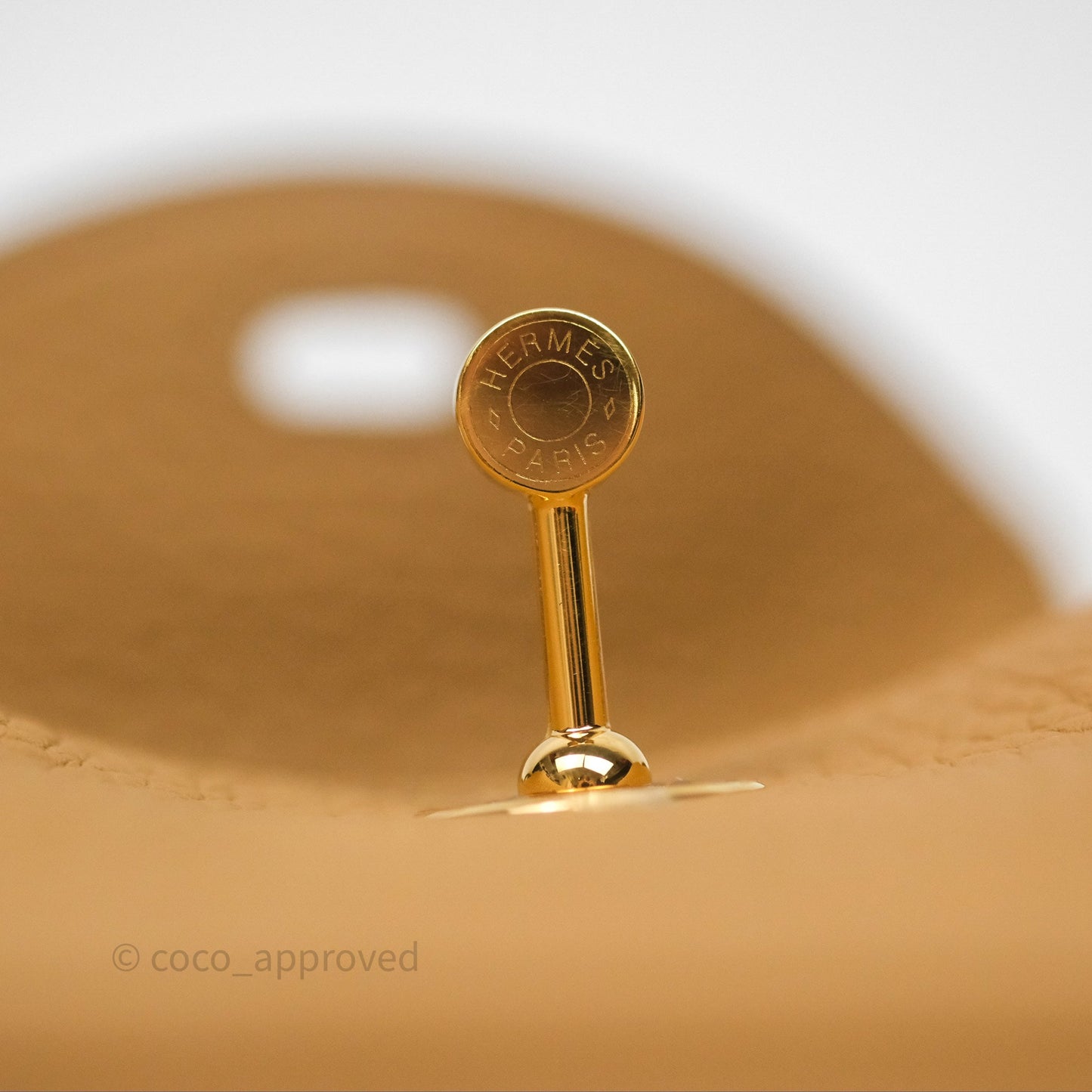 Hermès Mini Lindy 20 Biscuit 4B Clemence Gold Hardware With Rodeo