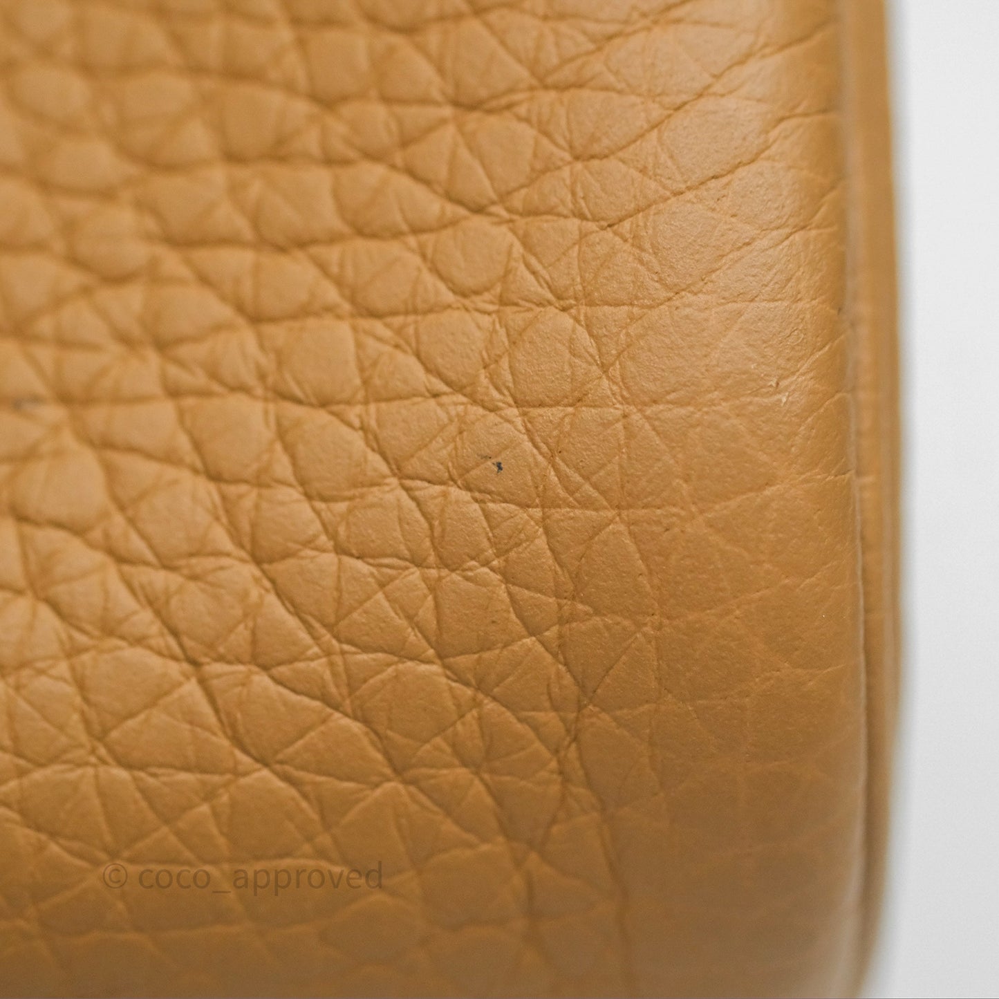 Hermès Mini Lindy 20 Biscuit 4B Clemence Gold Hardware With Rodeo
