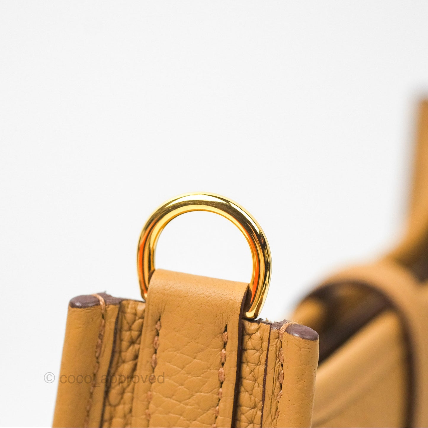 Hermès Mini Evelyne 16 Biscuit 48 Camel Clemence Gold Hardware
