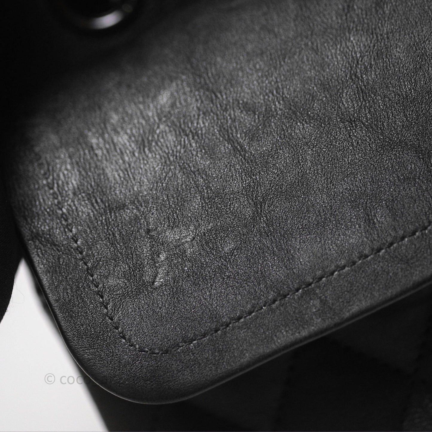 Chanel Classic Quilted M/L Medium Double Flap So Black Calfskin