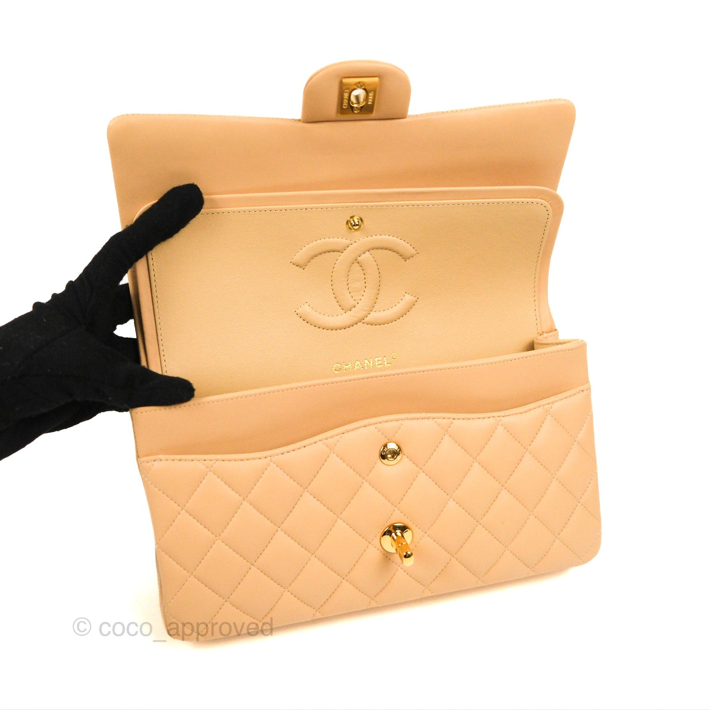Chanel Classic M/L Medium Flap Quilted Beige Lambskin Gold Hardware