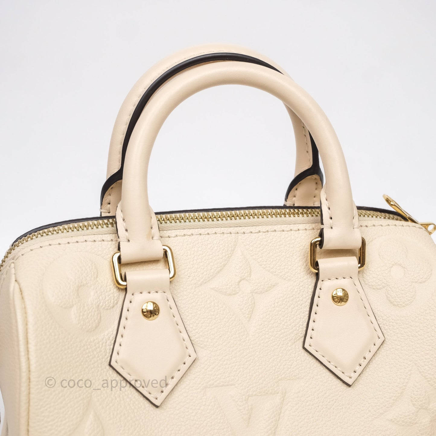 Louis Vuitton Speedy Bandoulière 20 Monogram Ivory