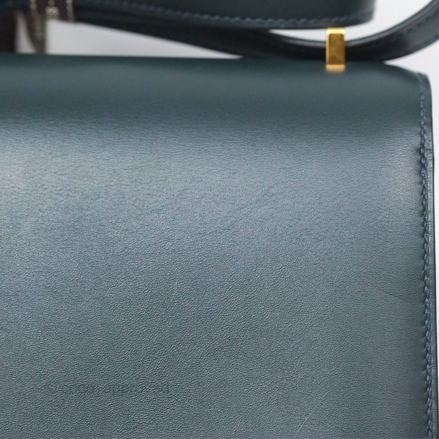 Hermès Constance Mini 18cm Veau Rousseau Veau Monsieur Gold Hardware