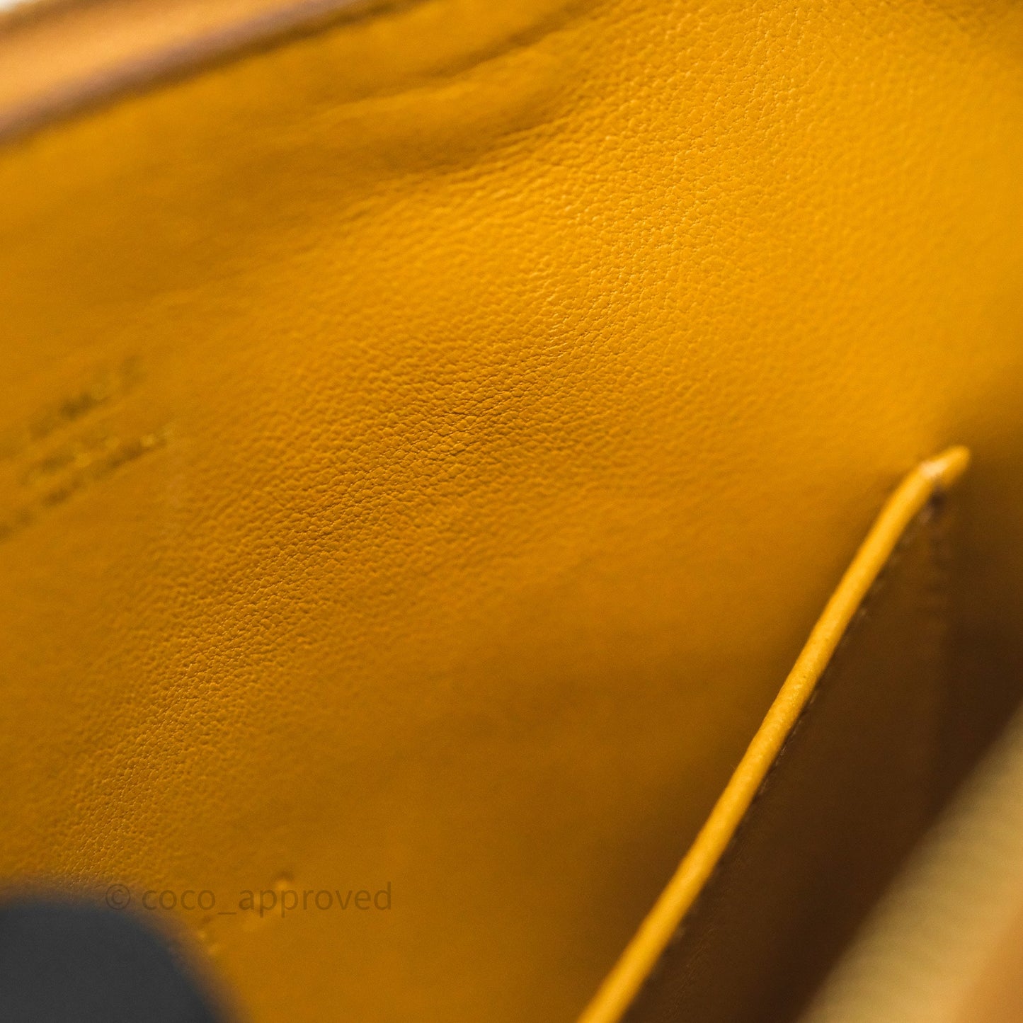 Hermès Bolide Mini 1923 Caramel 28 Chevre Mysore Strap Ficelle/Black Gold Hardware