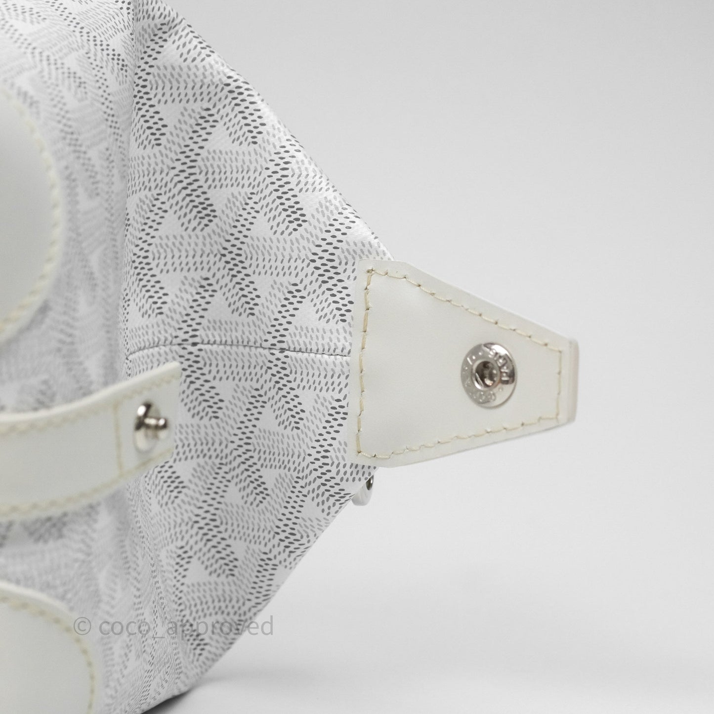 Goyard Bowling 25 Toiletry Bag White Goyardine Canvas