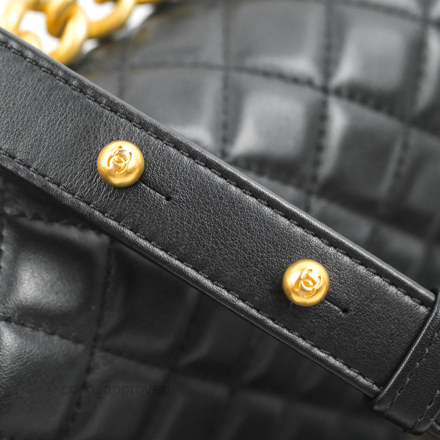 Chanel Quilted Medium Boy Black Calfskin Aged Gold Hardware