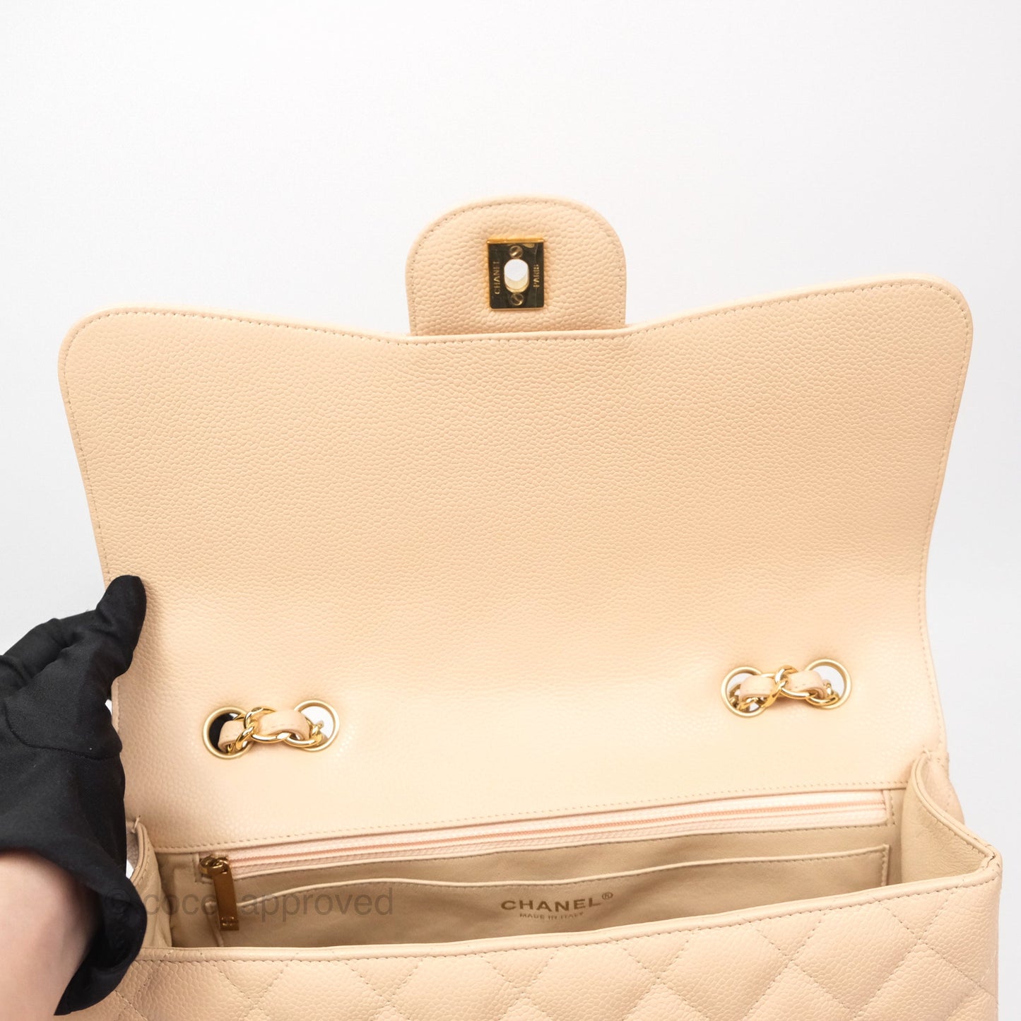 Chanel Jumbo Single Flap Quilted Beige Caviar Gold Hardware